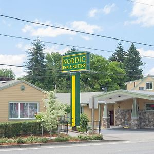 Nordic Inn And Suites